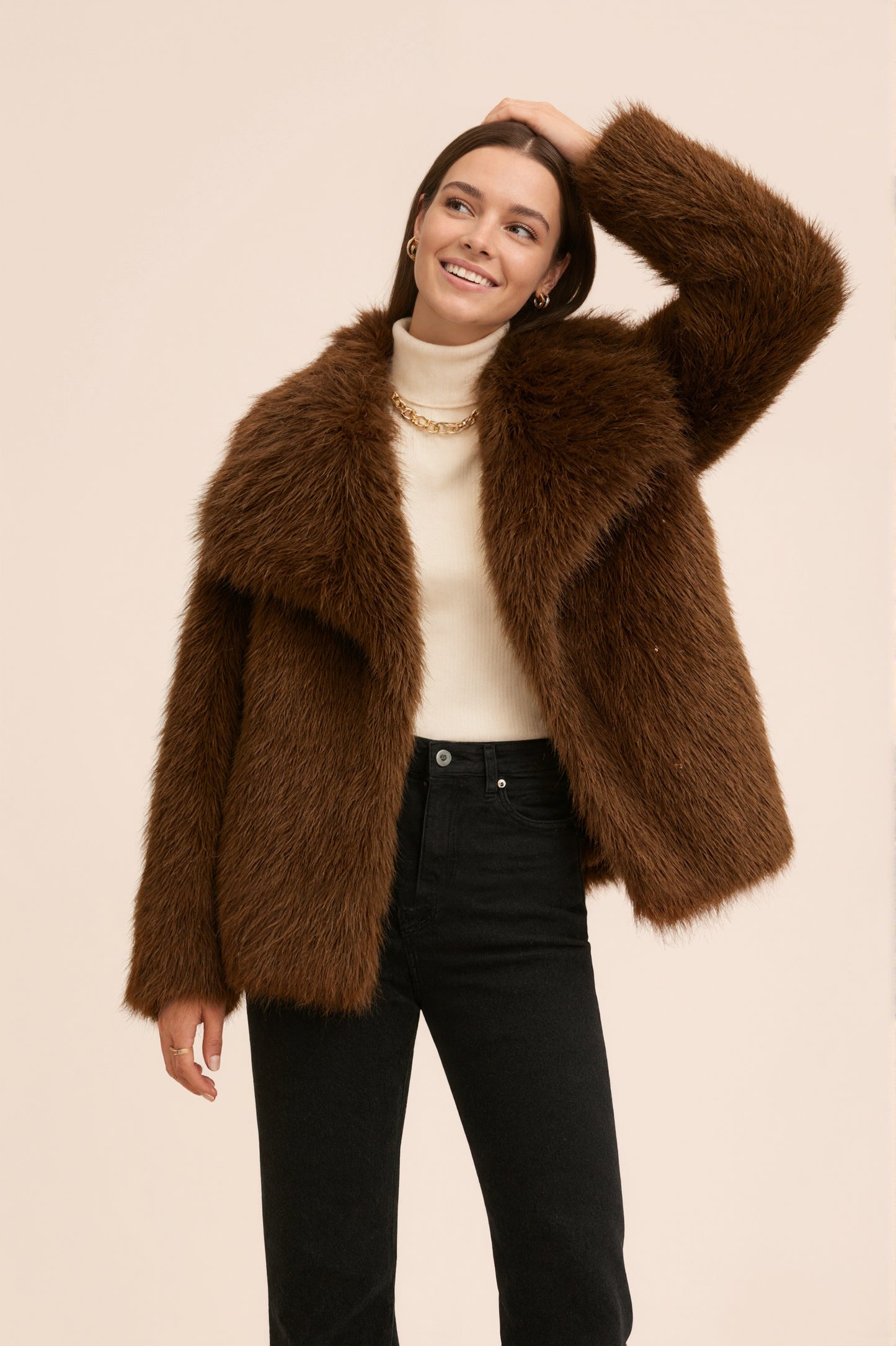 MONROE - Veste courte en fausse fourrure effet premium