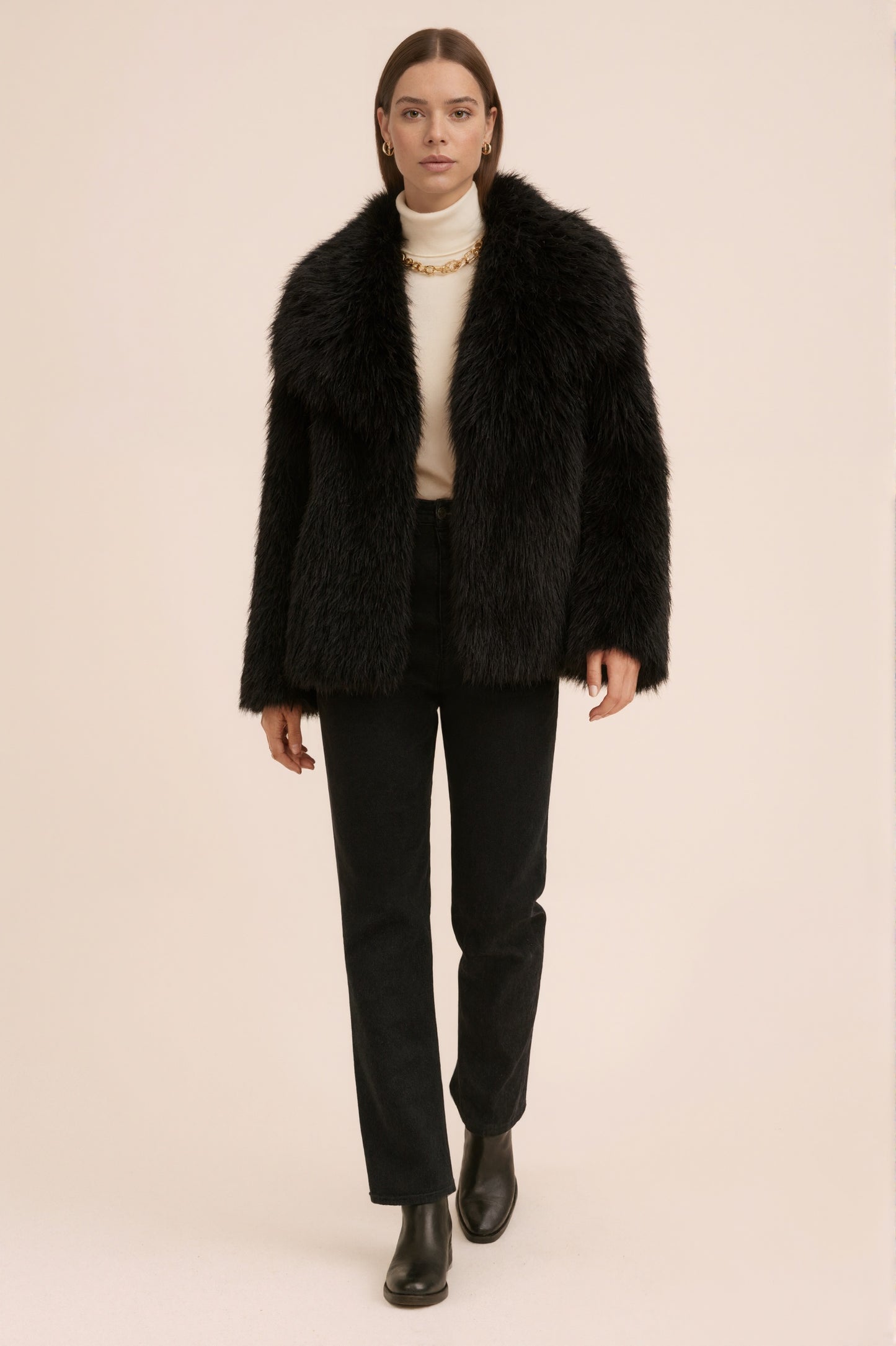 MONROE - Veste courte en fausse fourrure effet premium
