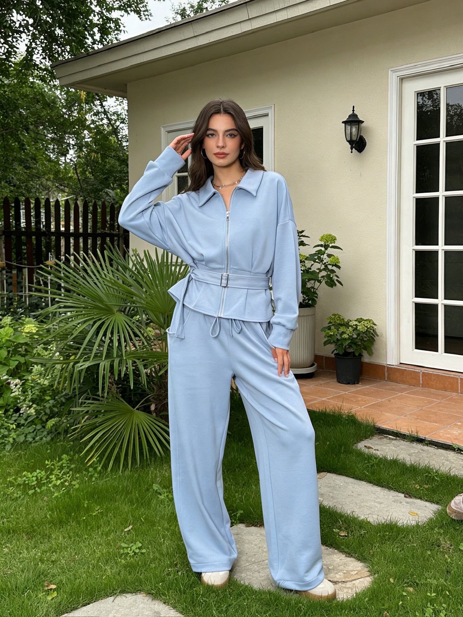 ÉCLAT 26 – Ensemble Veste Ceinturée & Pantalon