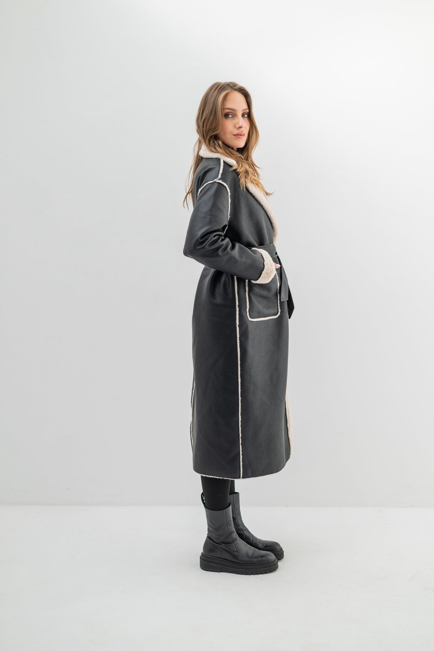 ARCTIC - Manteau doublé fausse fourrure avec ceinture ajustable