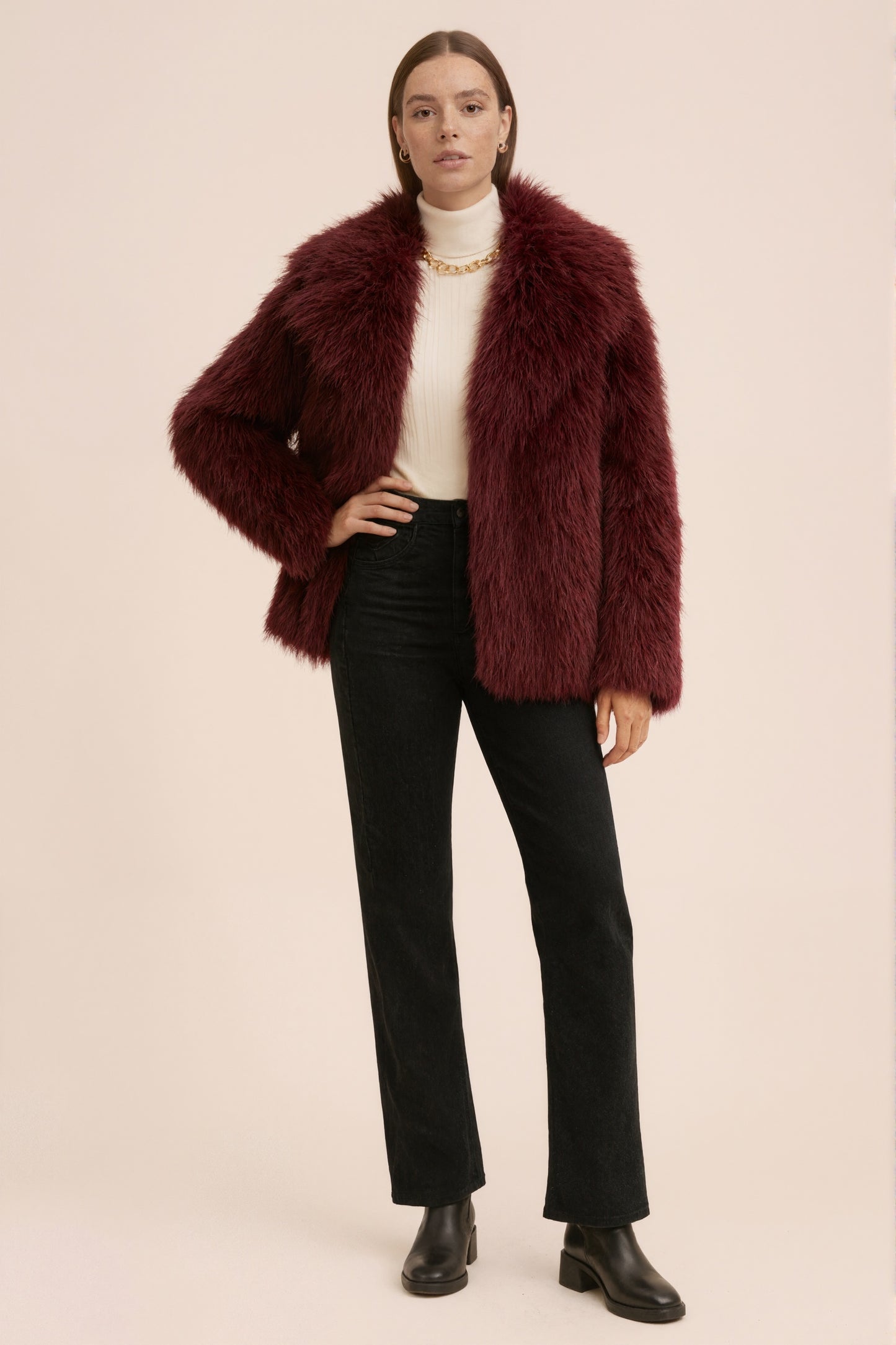 MONROE - Veste courte en fausse fourrure effet premium