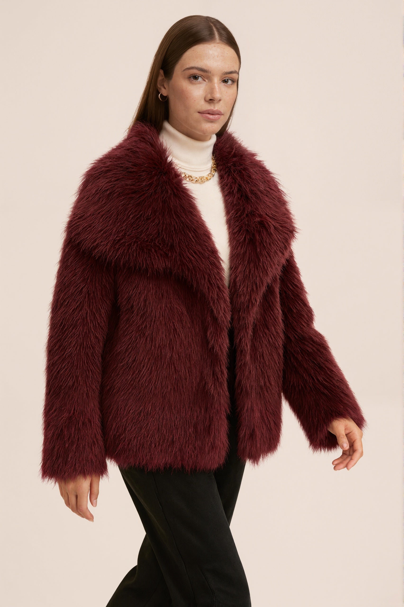 MONROE - Veste courte en fausse fourrure effet premium