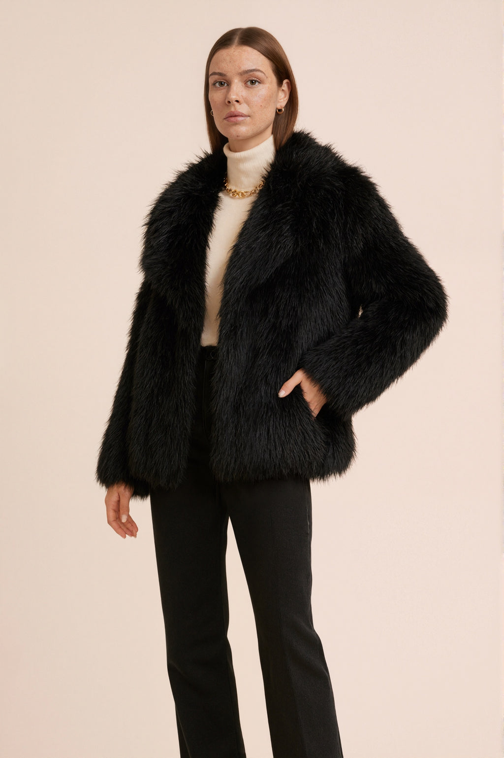 MONROE - Veste courte en fausse fourrure effet premium