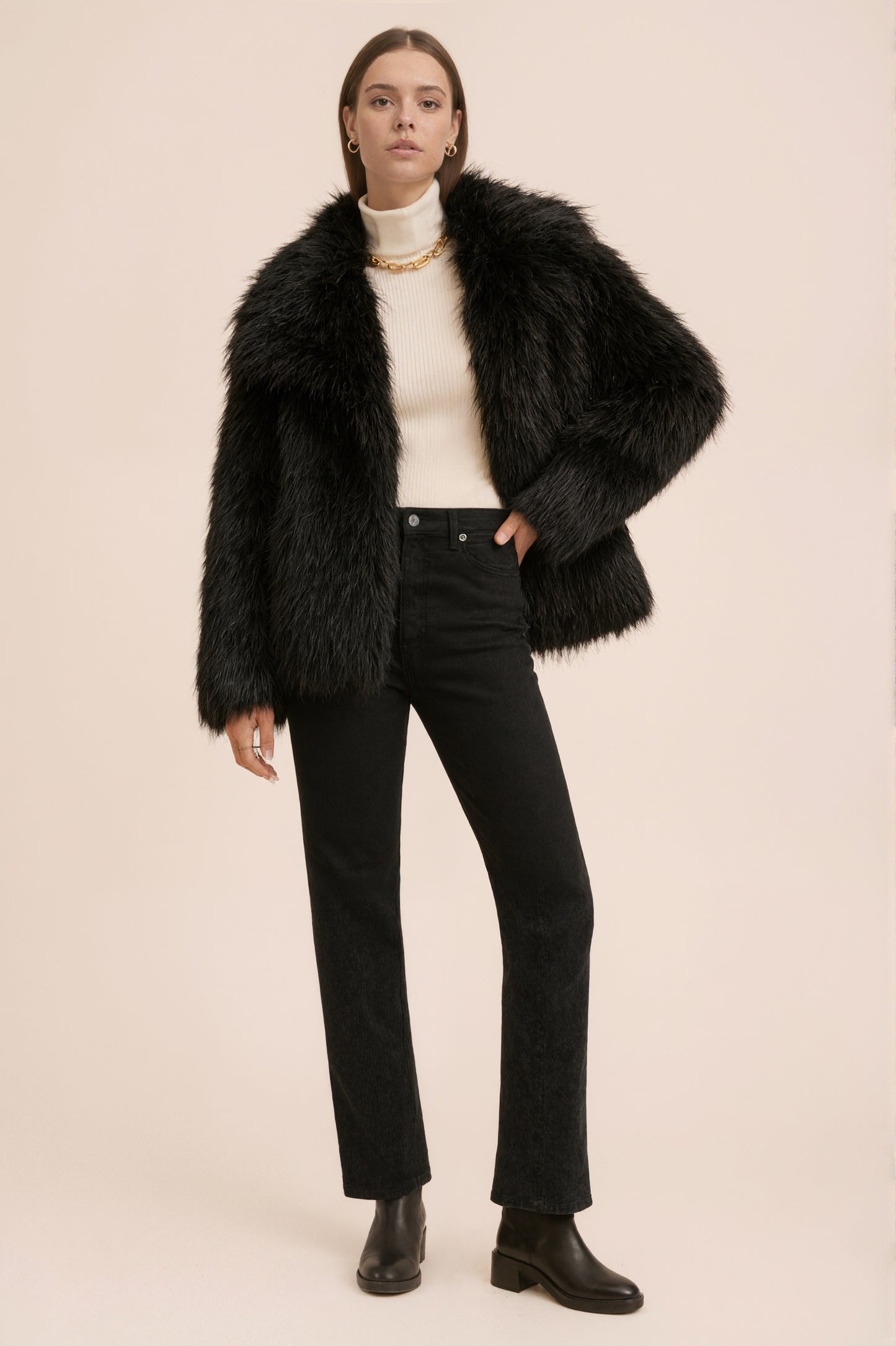 MONROE - Veste courte en fausse fourrure effet premium