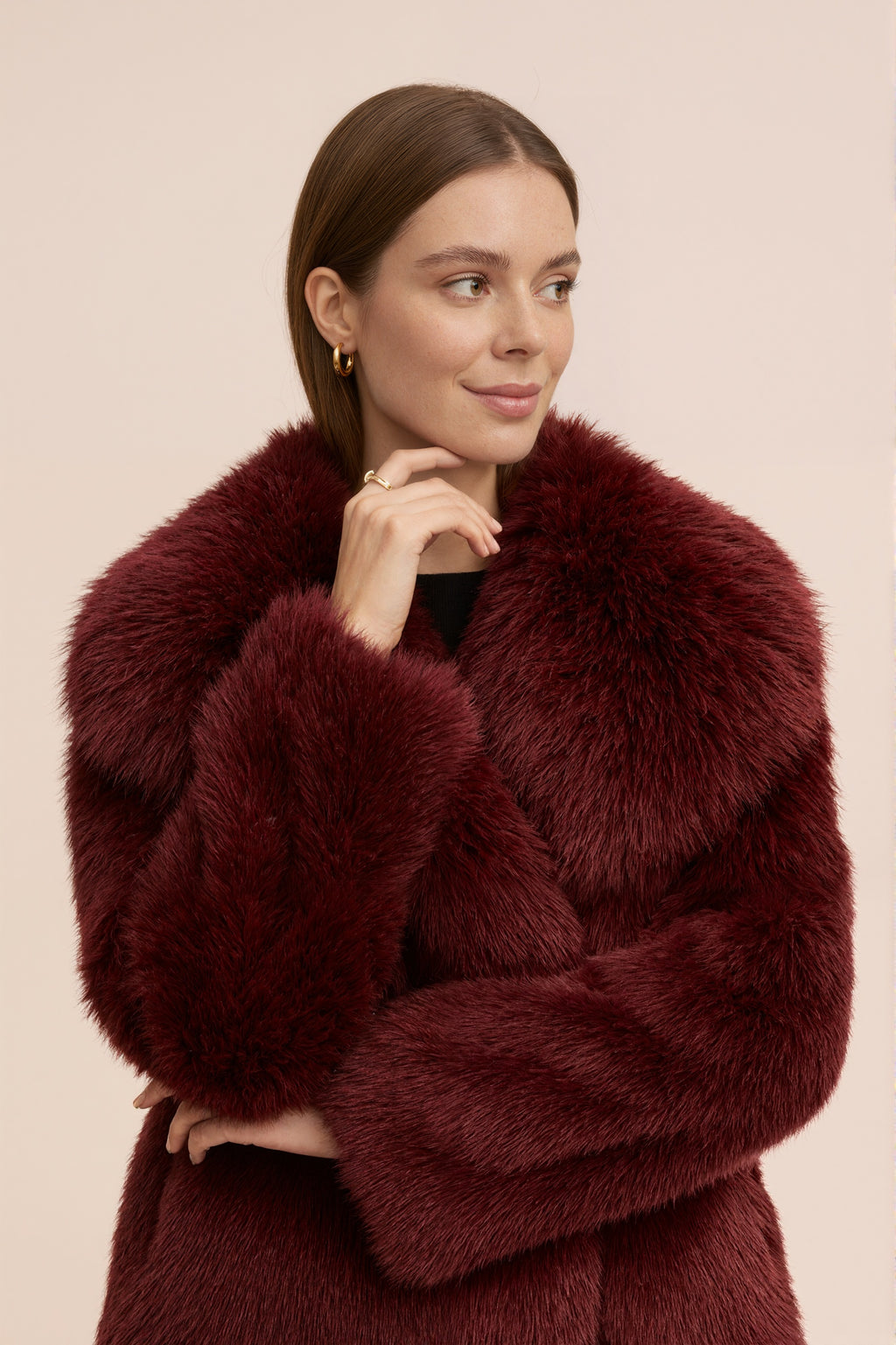 RAVEN - Veste courte en fausse fourrure effet premium