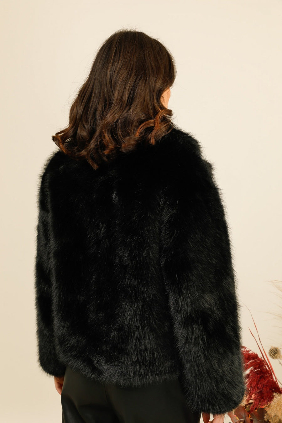 MONROE – Veste courte en fausse fourrure effet premium