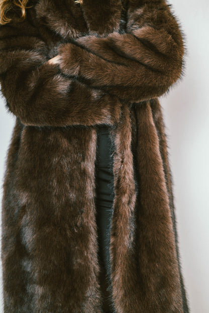 RAVEN – Manteau long en fausse fourrure effet premium