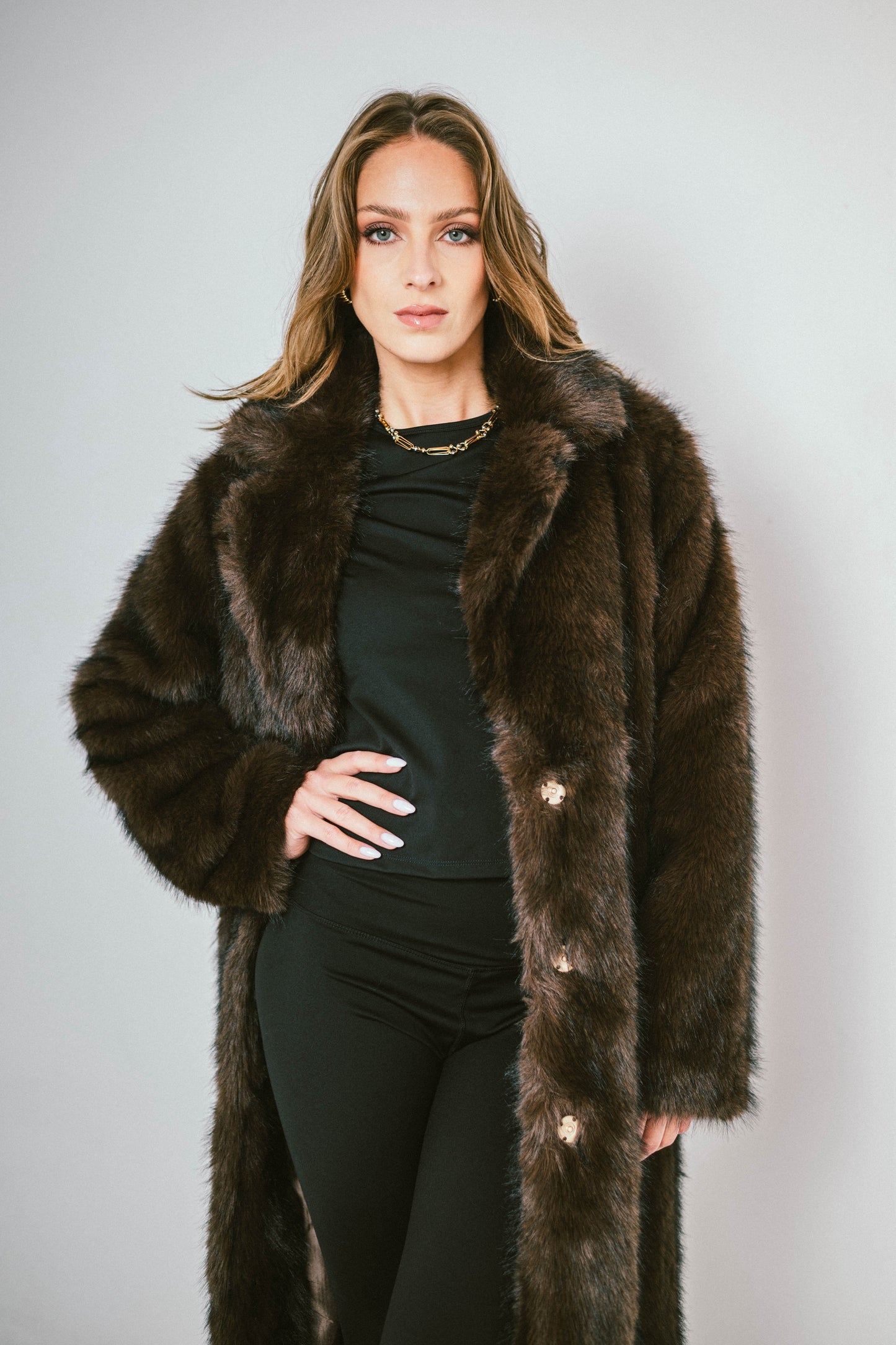 RAVEN – Manteau long en fausse fourrure effet premium