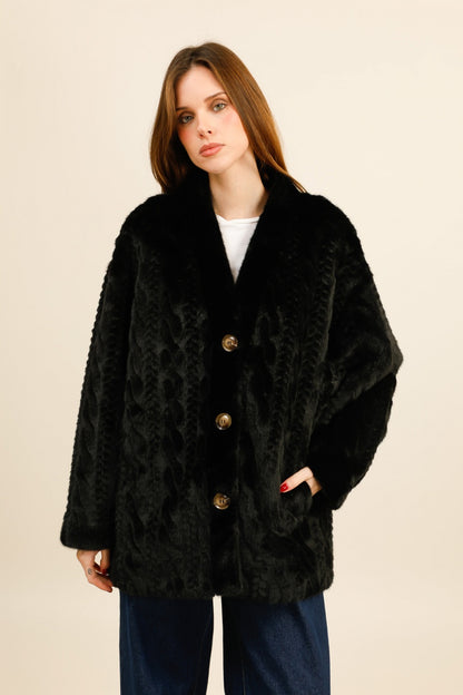 OPALE – Veste courte en fausse fourrure texturé