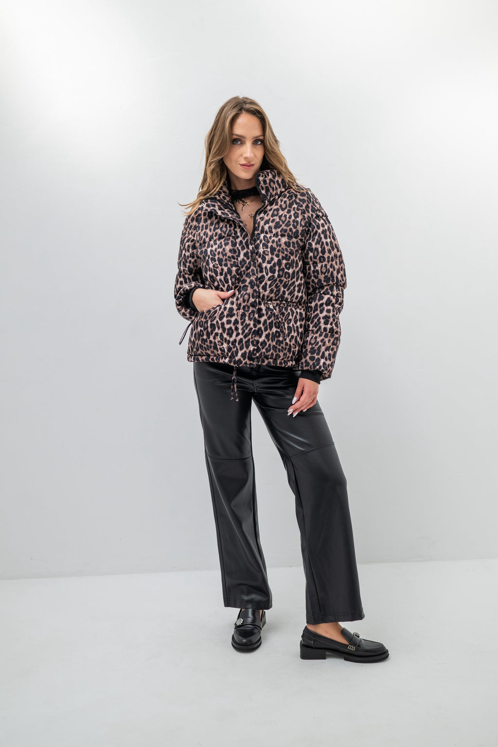 LEONA – Doudoune imprimée léopard effet premium