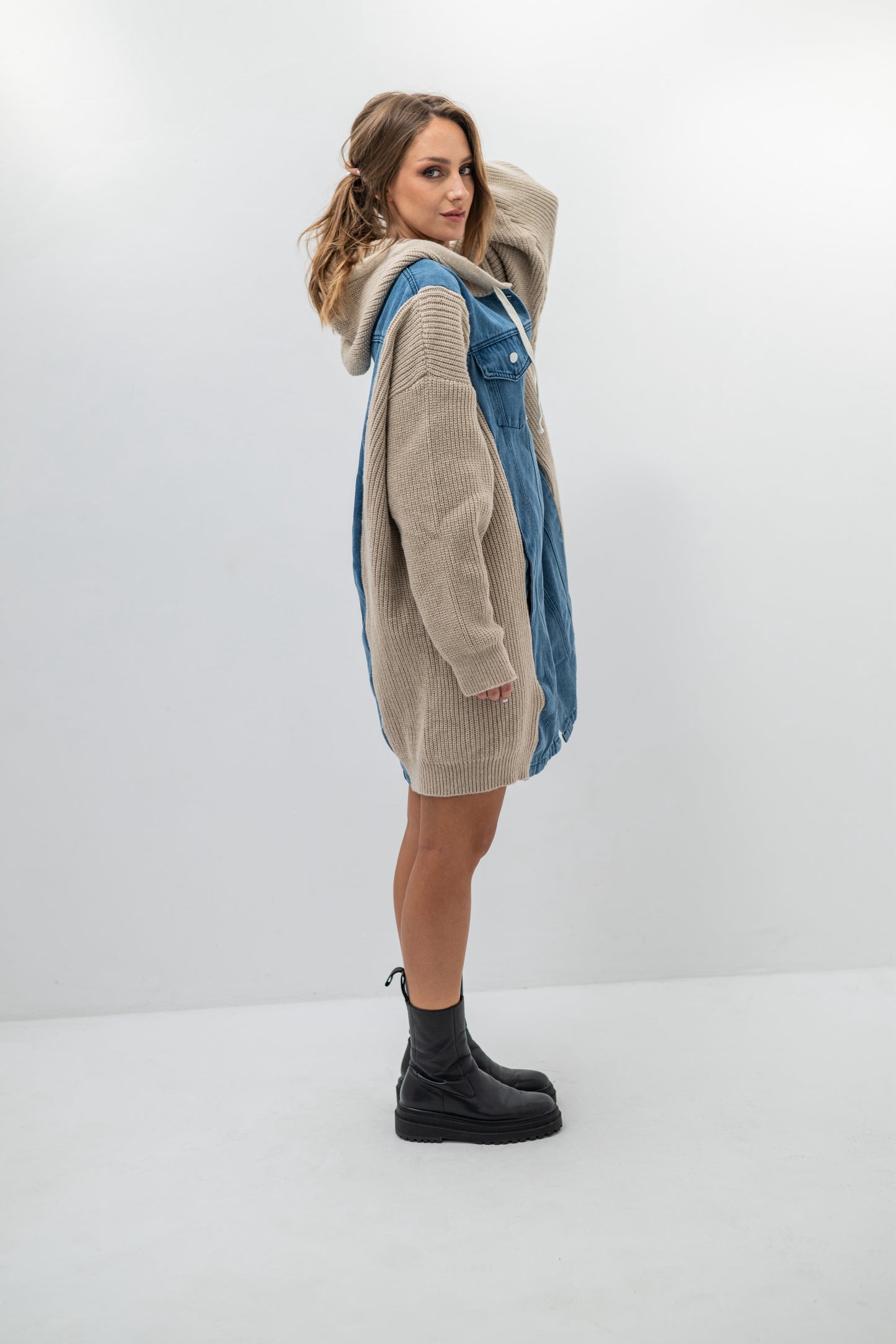 DENVER – Pull veste oversize en denim et maille