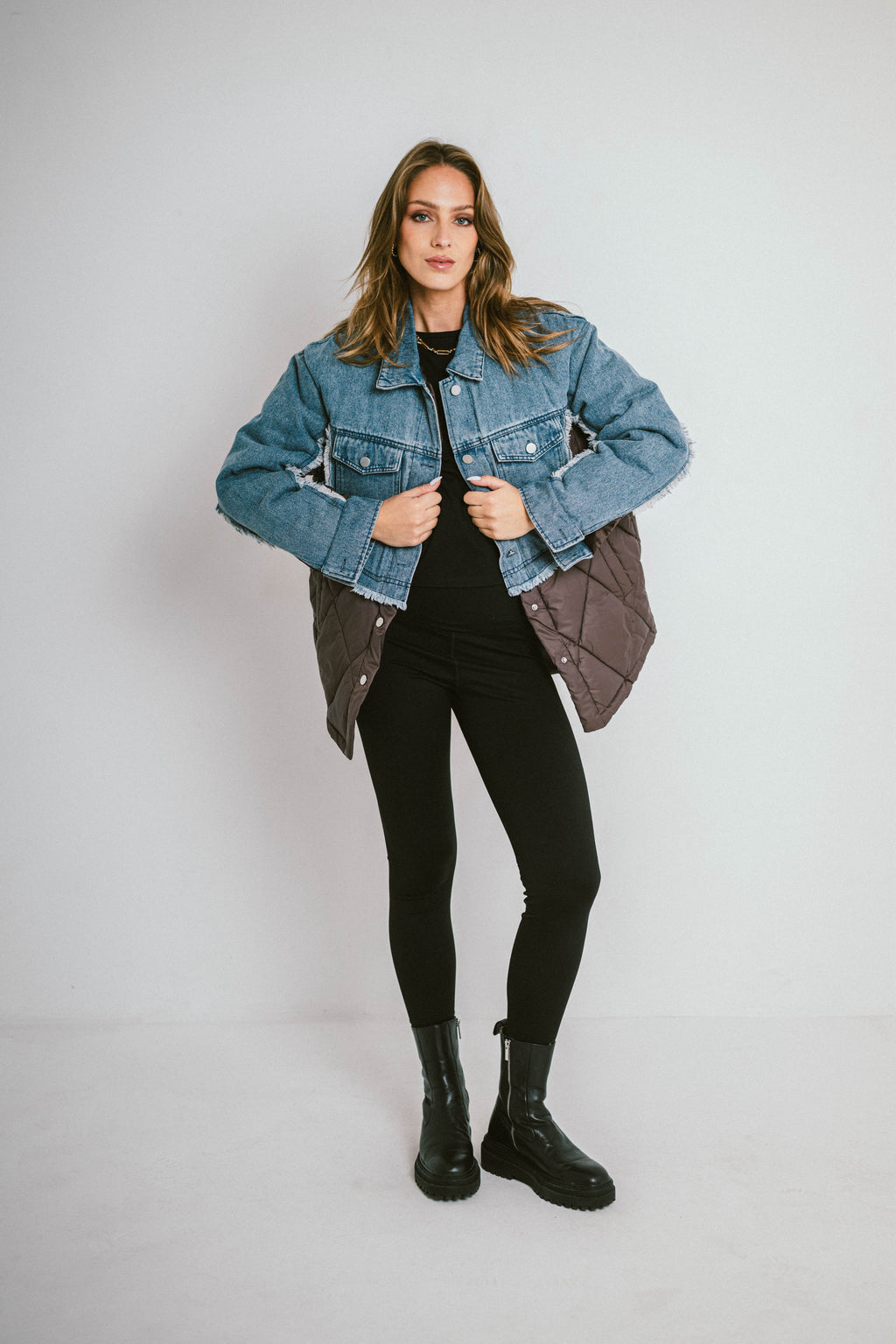 DENVER – Doudoune courte bi-matière en denim et nylon matelassé