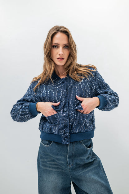 NOÉLIA – Veste courte brodée à sequins