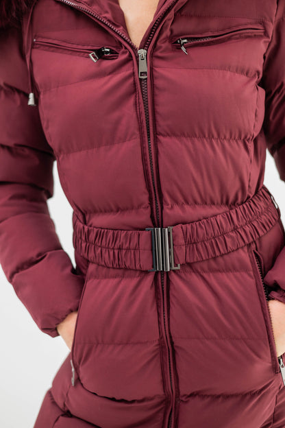 VALENTINA – Doudoune mi-longue ceinturée à capuche bordée de fausse fourrure