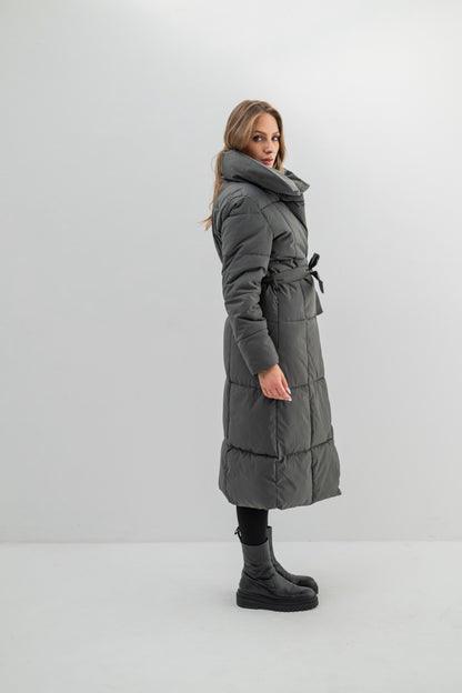VALENTINA – Doudoune longue ceinturée à col montant