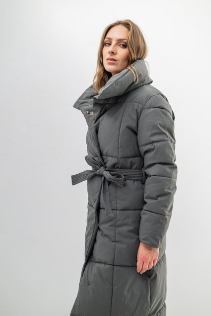 VALENTINA – Doudoune longue ceinturée à col montant