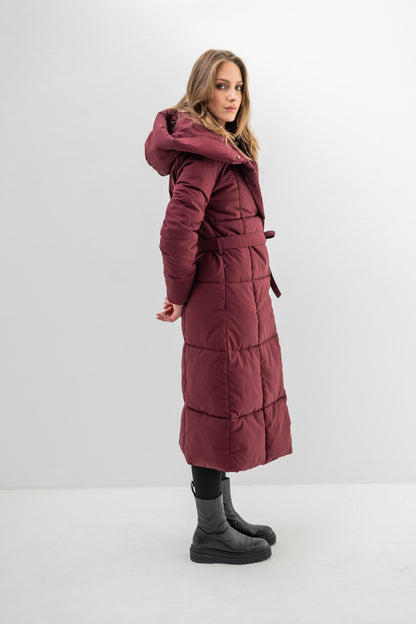 VALENTINA – Doudoune longue ceinturée à col montant
