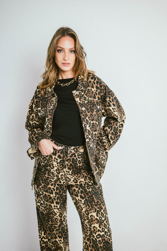 LEONA – Veste en denim imprimé et pantalon large assorti