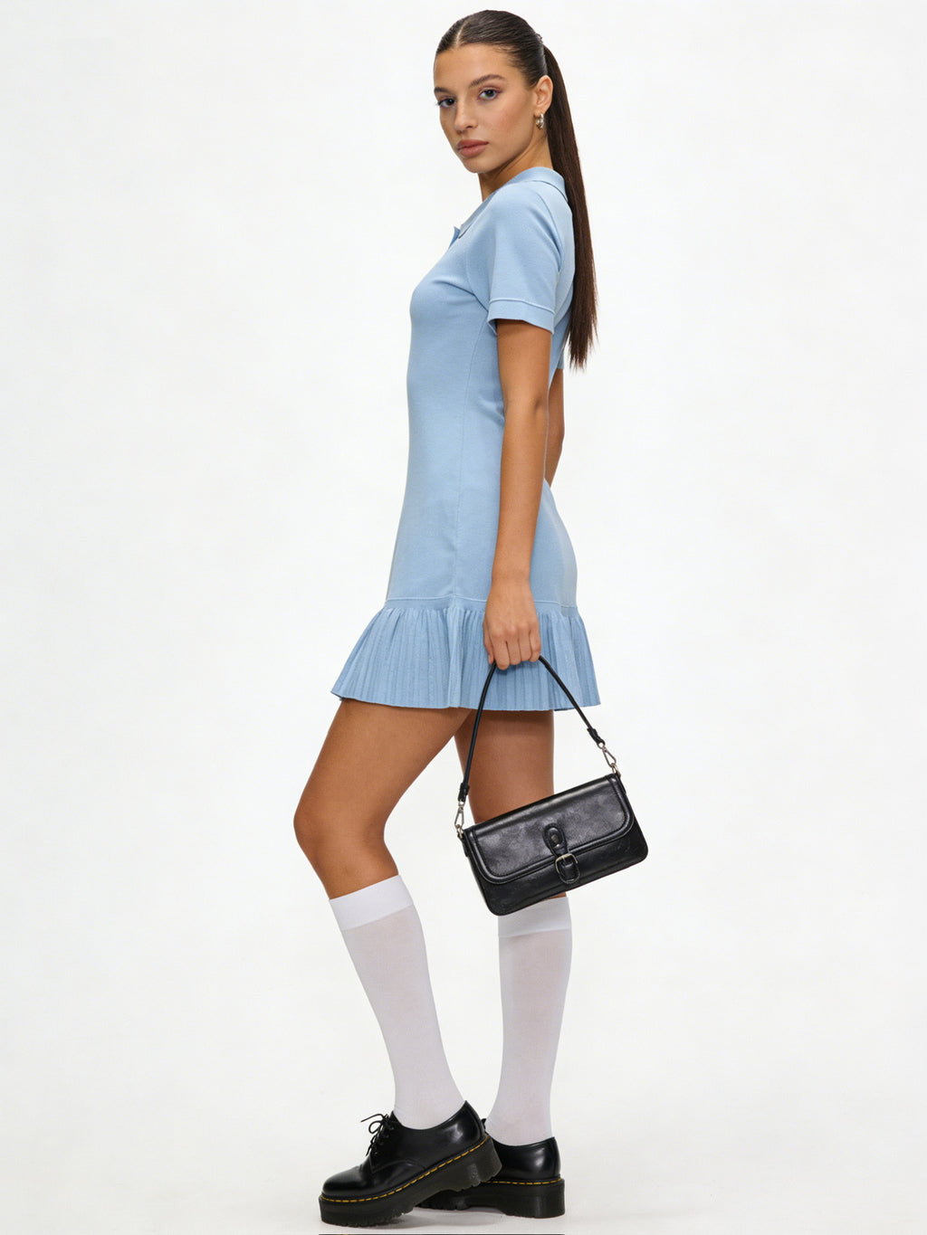 BLOOM – Robe Polo Courte à Volant Plissé