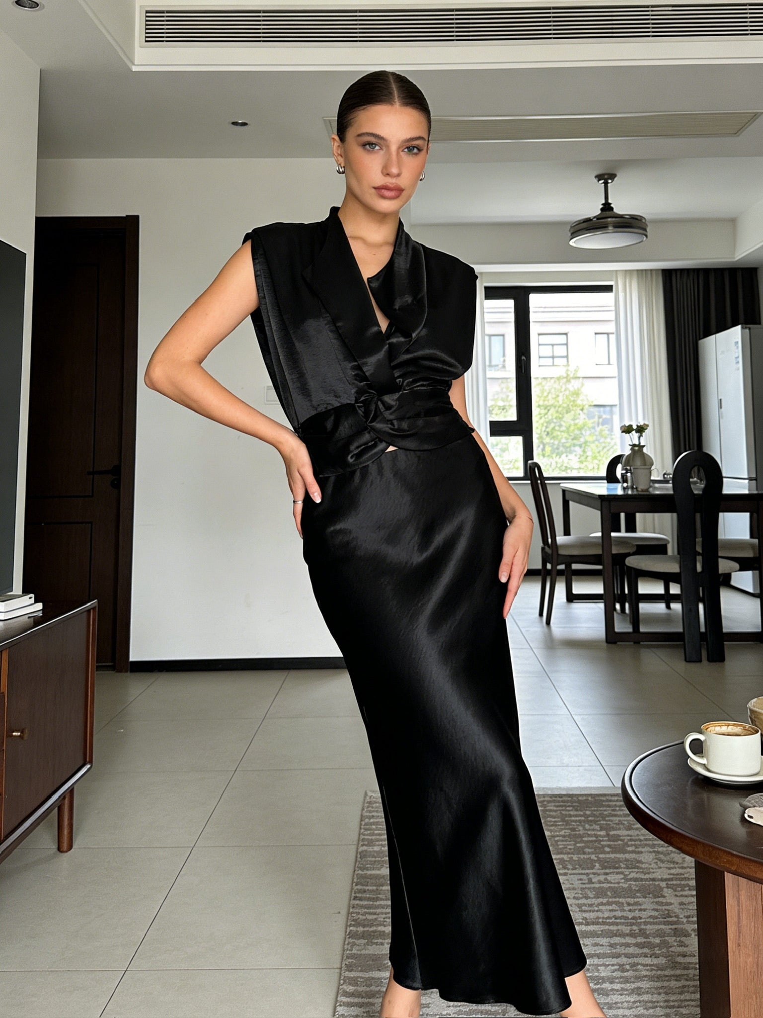 BLOOM – Ensemble Jupe Satinée Drapée