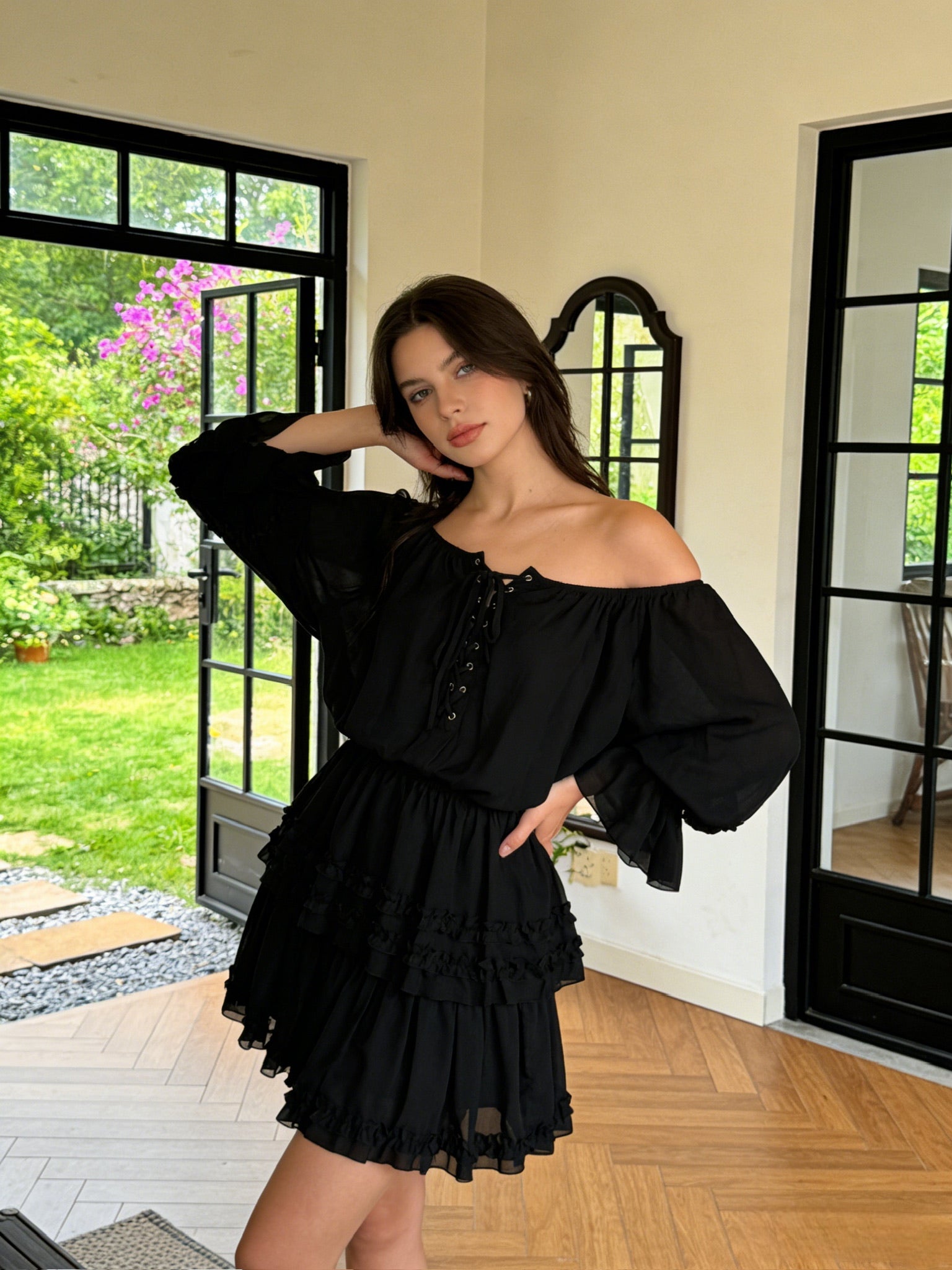 BLOOM – Ensemble Fluide Blouse Nouée & Jupe Volants